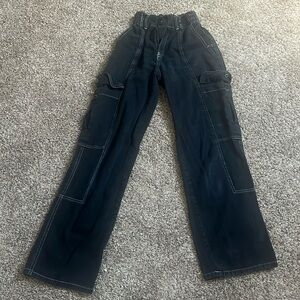 Black cargo jeans. Used, size small.